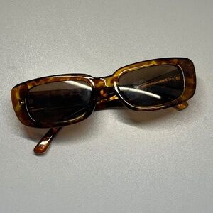 brown retro sunglasses